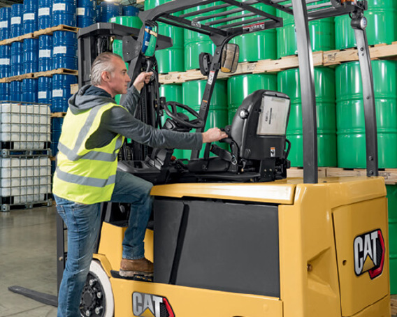cat-cushion-lift-truck-awareness