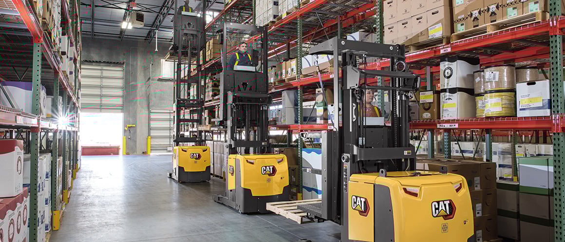 narrow-aisle-order-picker