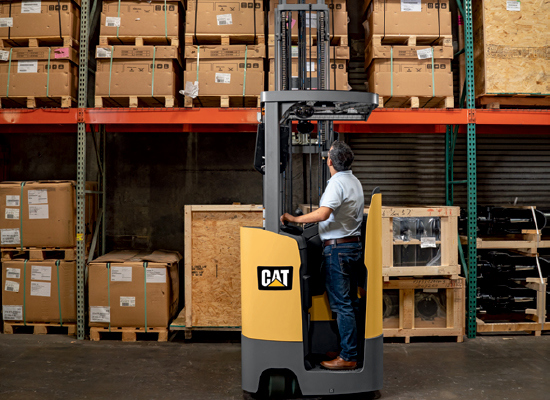 cat-electric-stand-up-counterbalance-operator-comfort