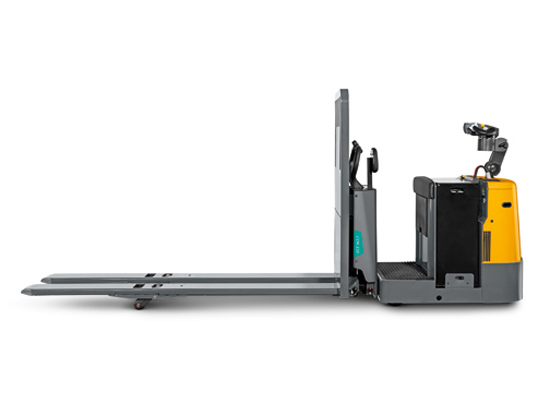 jh-iii-ecem27-m36-center-rider-awareness