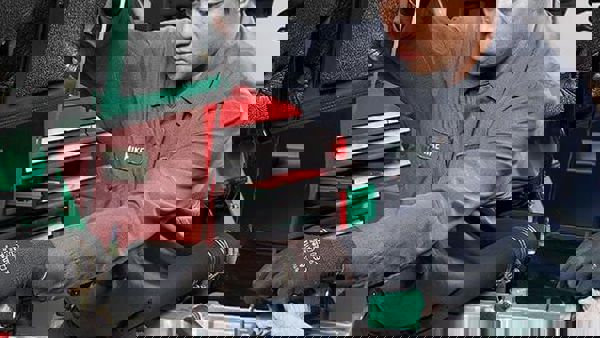 5-practices-that-shorten-lift-truck-lifespan